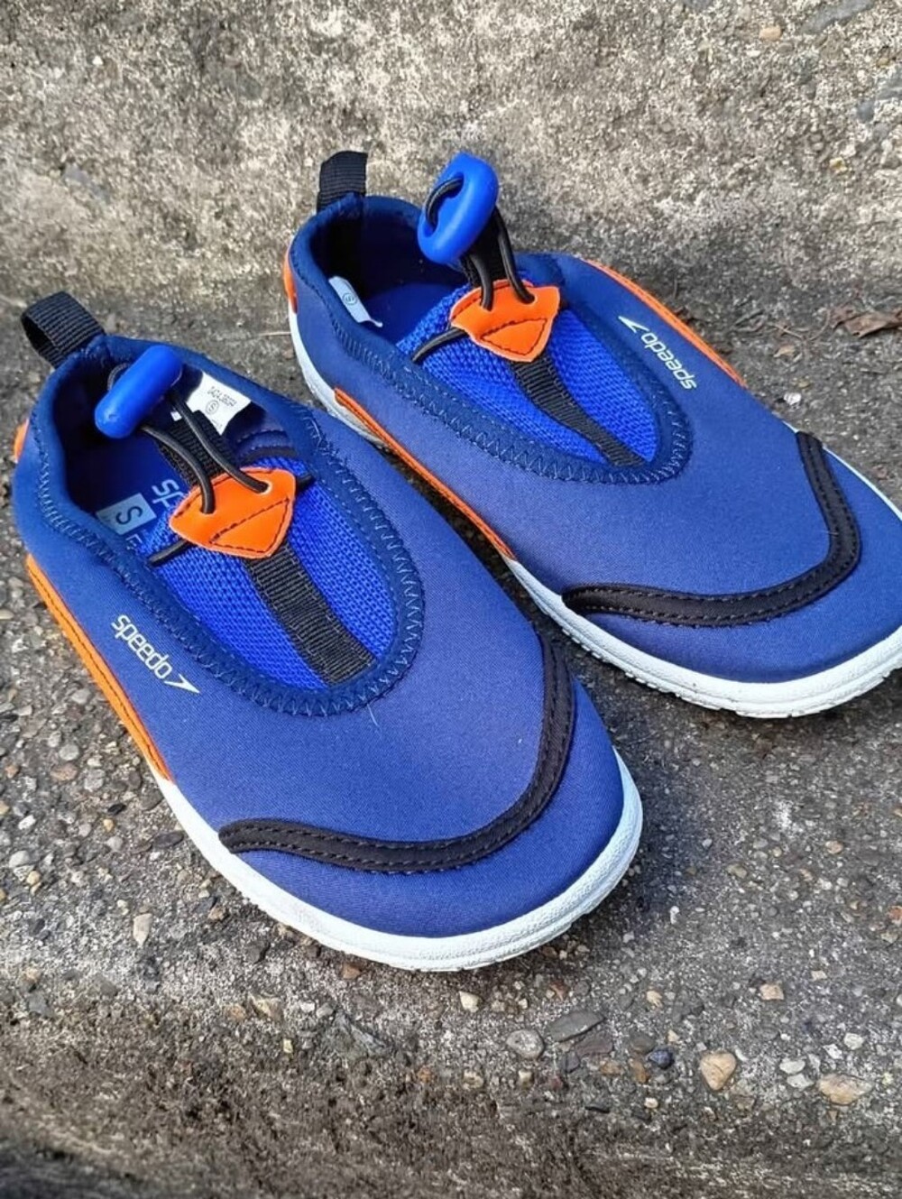 New Size Small Speedo Kids Royal Blue and Orange Water Shoes